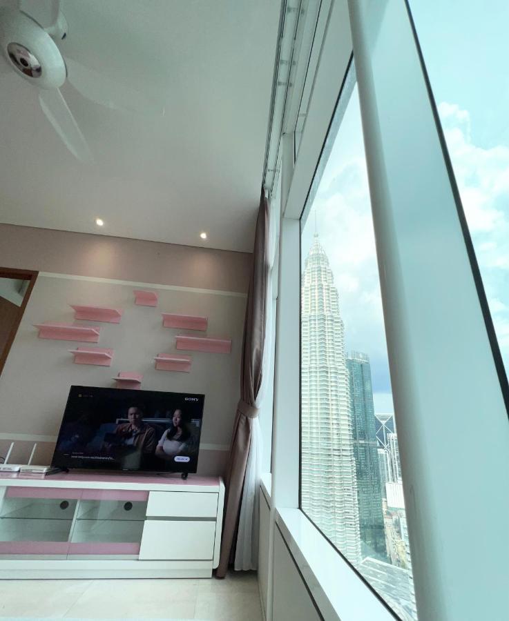 Sky Suites Klcc By Genesis Куала-Лумпур Экстерьер фото